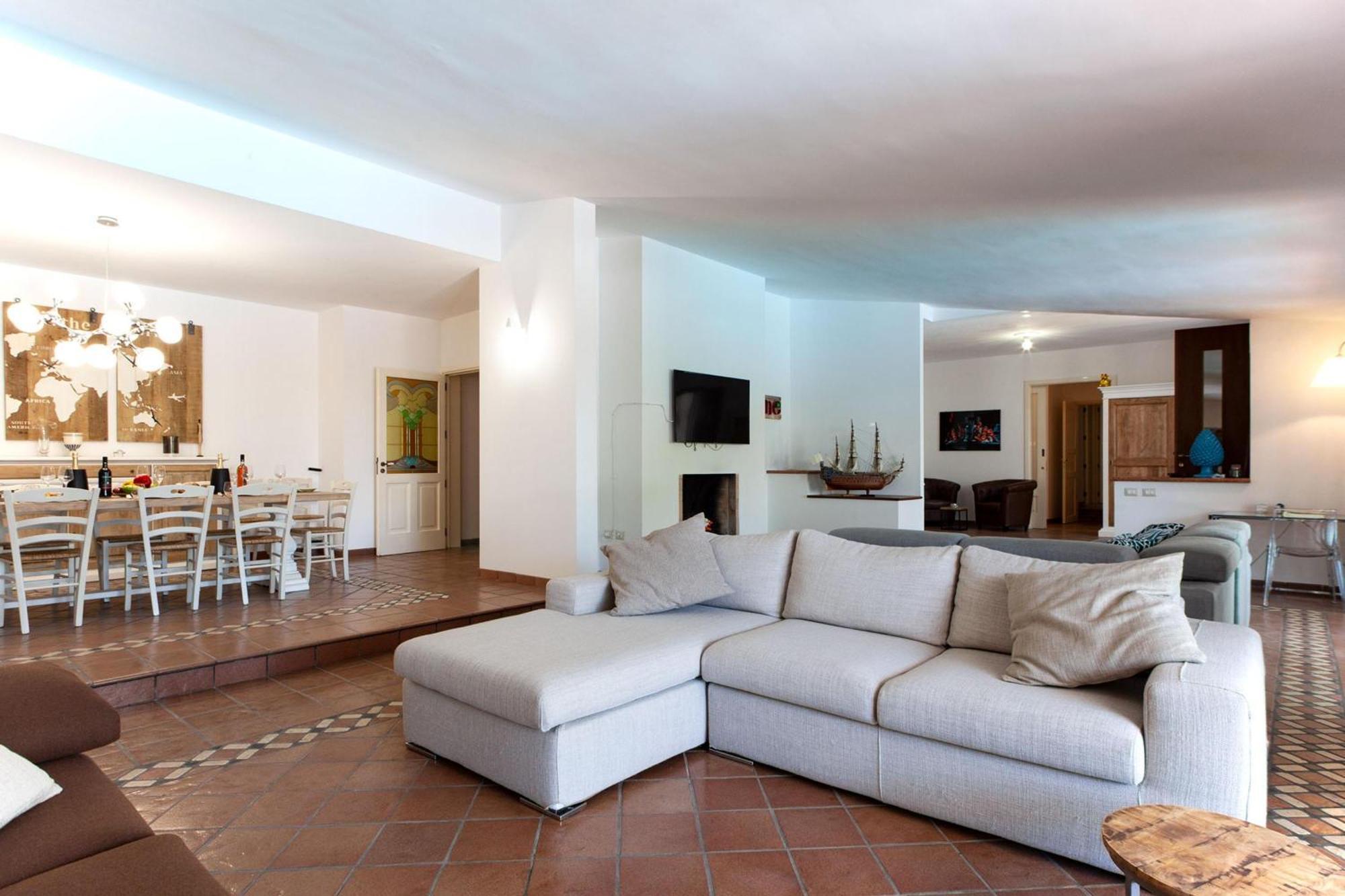 Villa Nice Dream With Pool And Terrace - Happy Rentals Невьяно Экстерьер фото