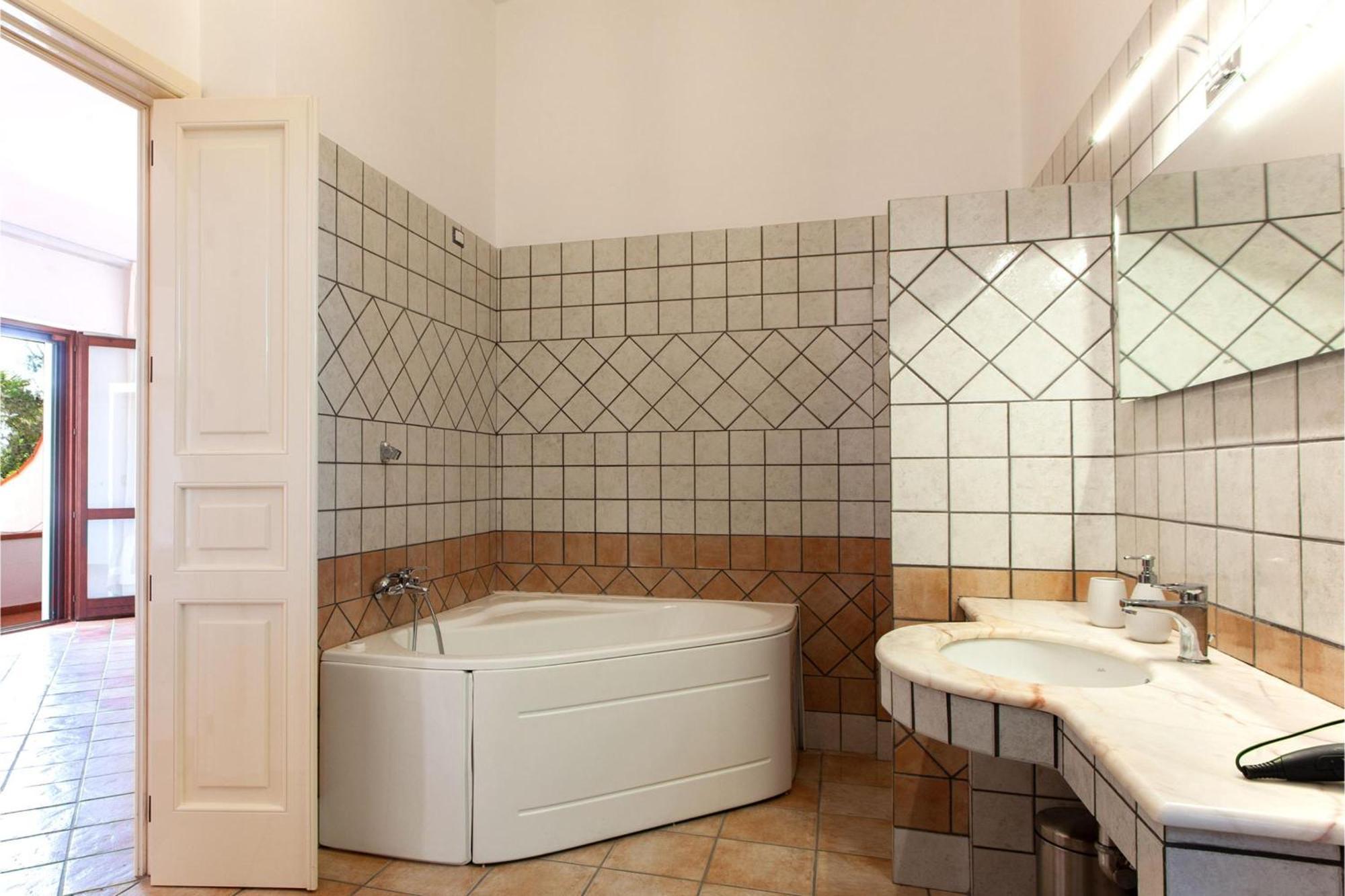 Villa Nice Dream With Pool And Terrace - Happy Rentals Невьяно Экстерьер фото