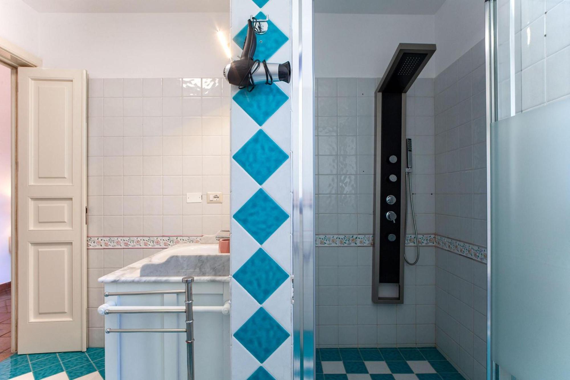 Villa Nice Dream With Pool And Terrace - Happy Rentals Невьяно Экстерьер фото