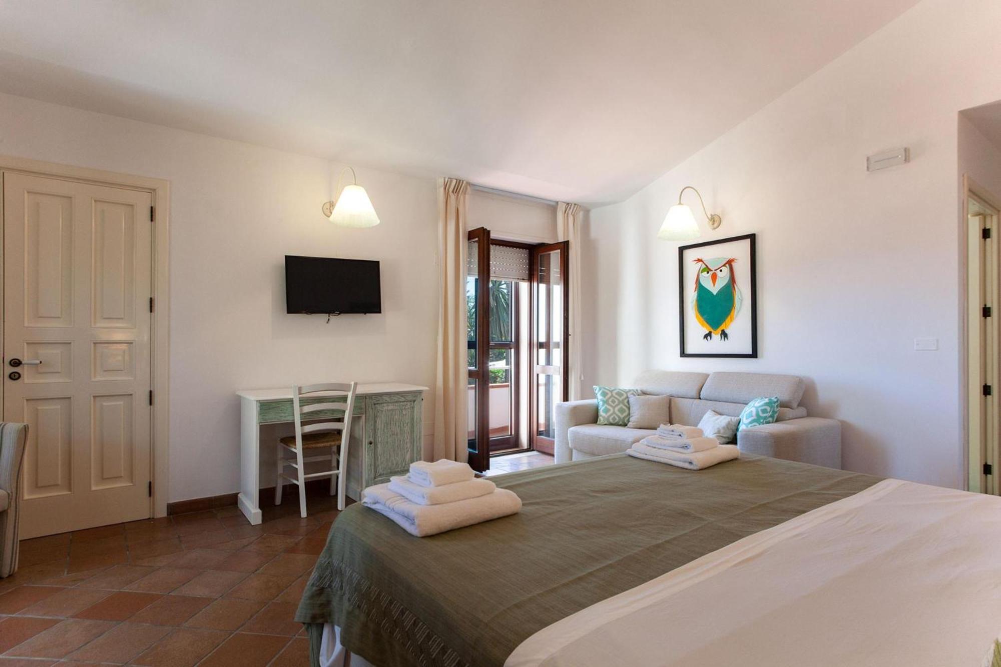 Villa Nice Dream With Pool And Terrace - Happy Rentals Невьяно Экстерьер фото